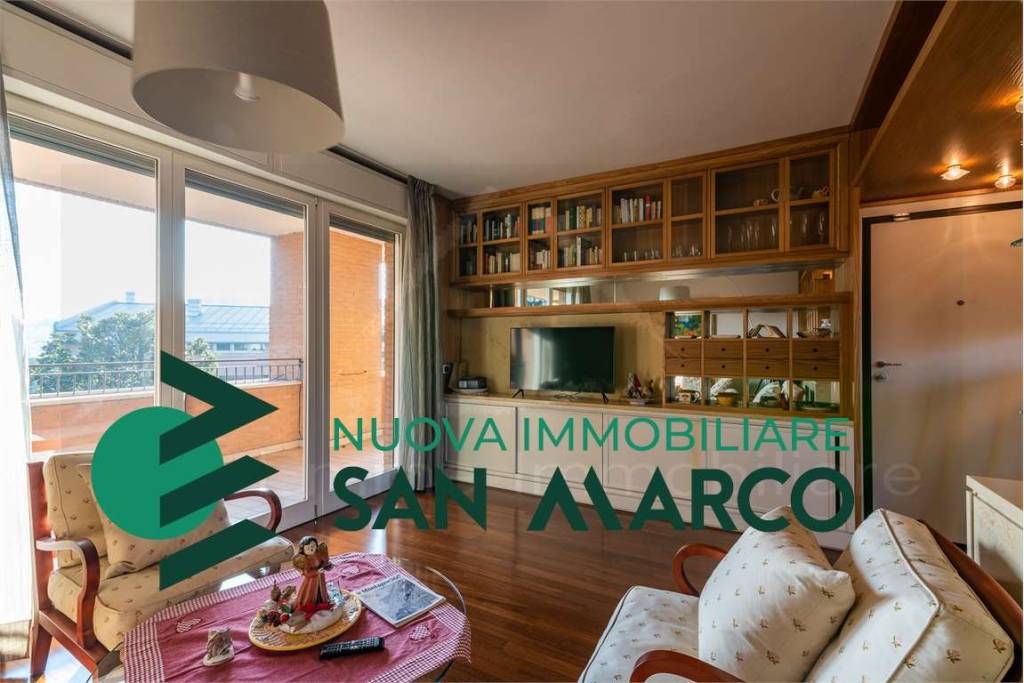 Appartamento in vendita a Milano piazza Esquilino, 5