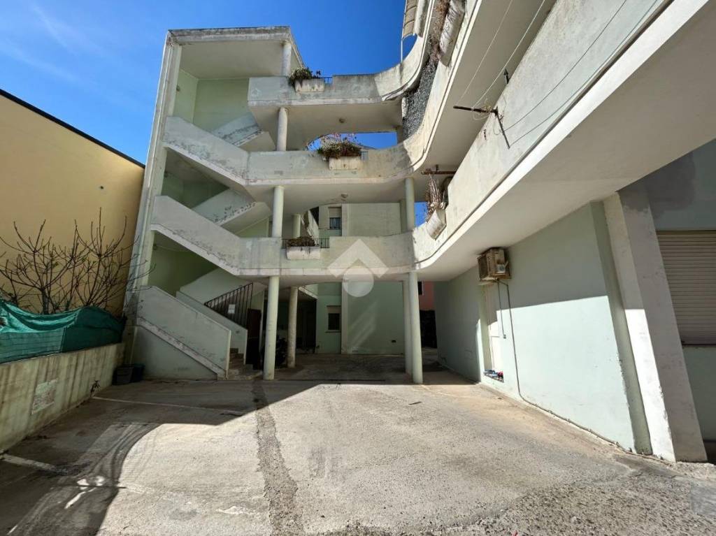 Appartamento in vendita a Capoterra via indipendenza, 35