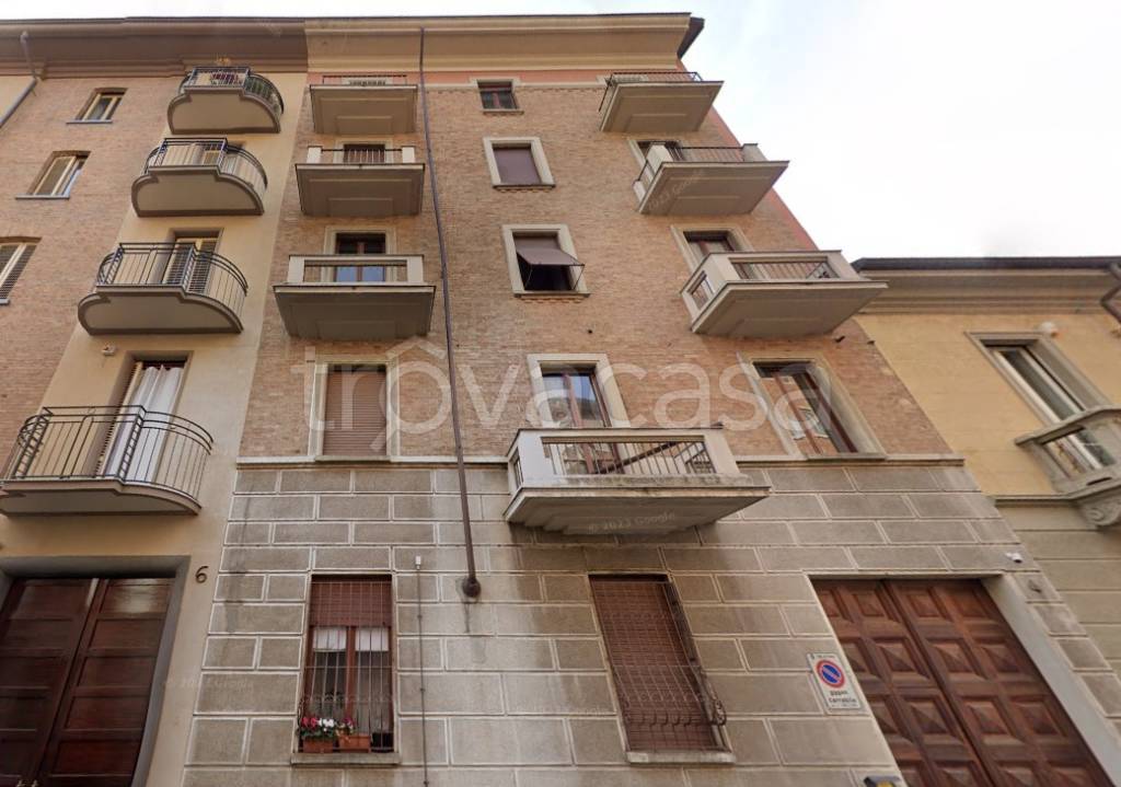 Appartamento in affitto a Torino via Como, 4