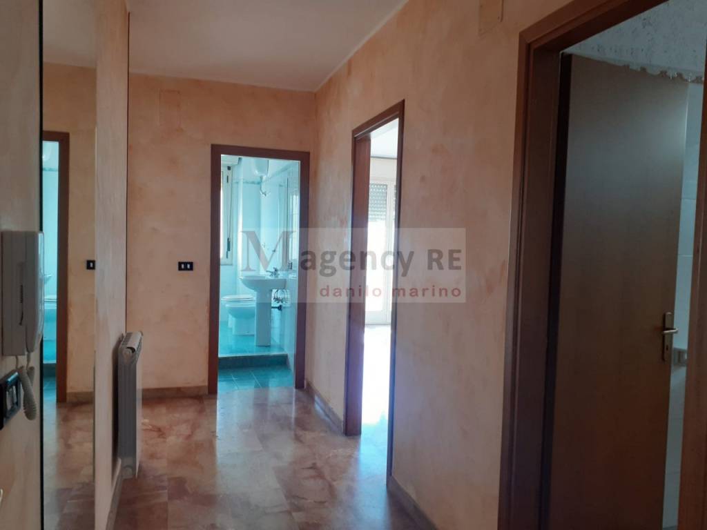 Appartamento in vendita a Reggio di Calabria via Loreto, 17