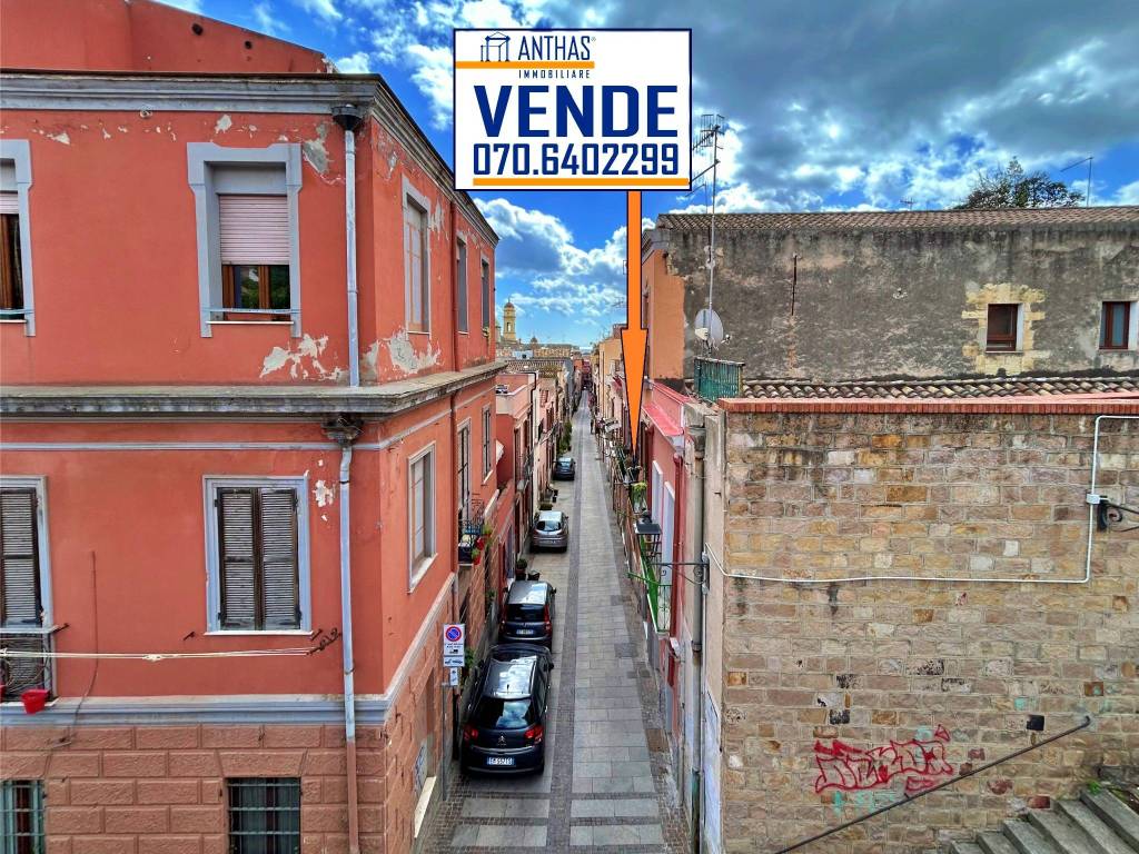 Appartamento in vendita a Cagliari via Santa Restituta, 120