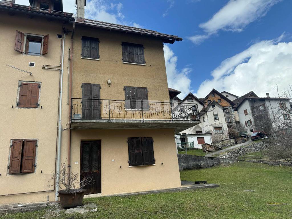 Villa in vendita a Rigolato frazione Ludario, 79
