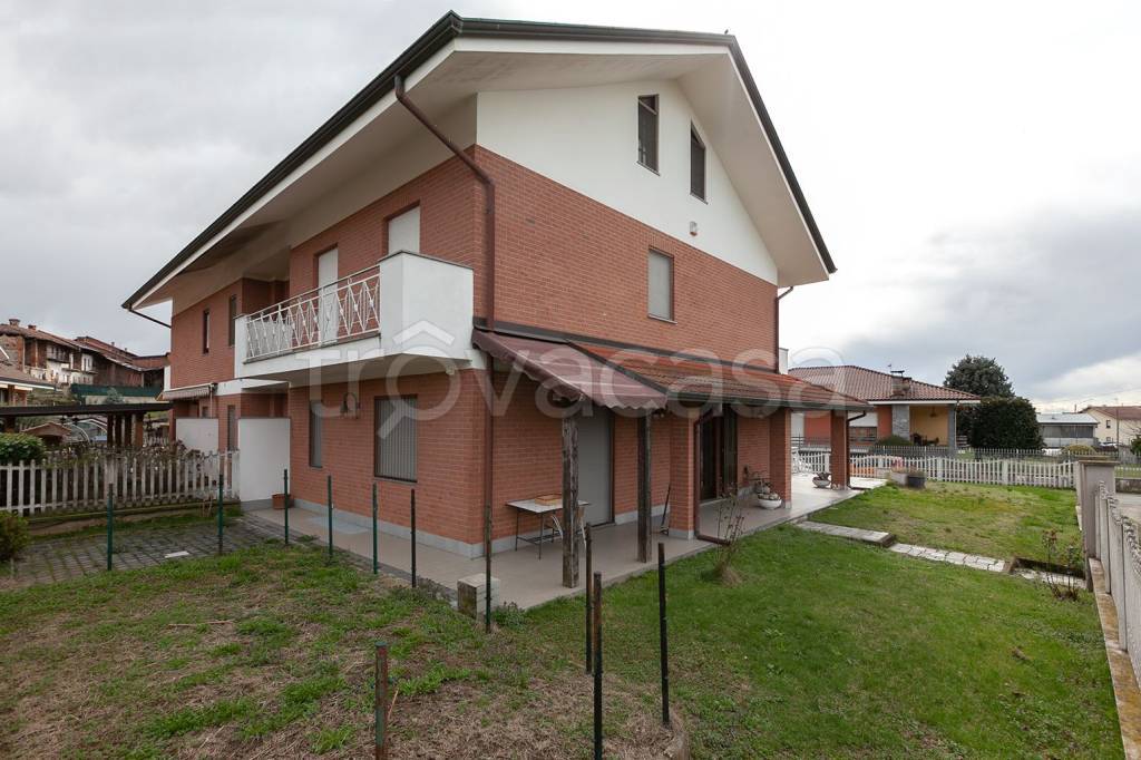 Villa in vendita a San Giusto Canavese via del Boschetto, 2F