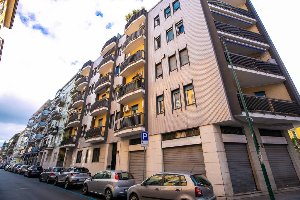 Appartamento in vendita a Sesto San Giovanni via Monte San Michele, 163