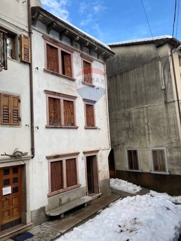 Casa Indipendente in vendita a Longarone igne, 162