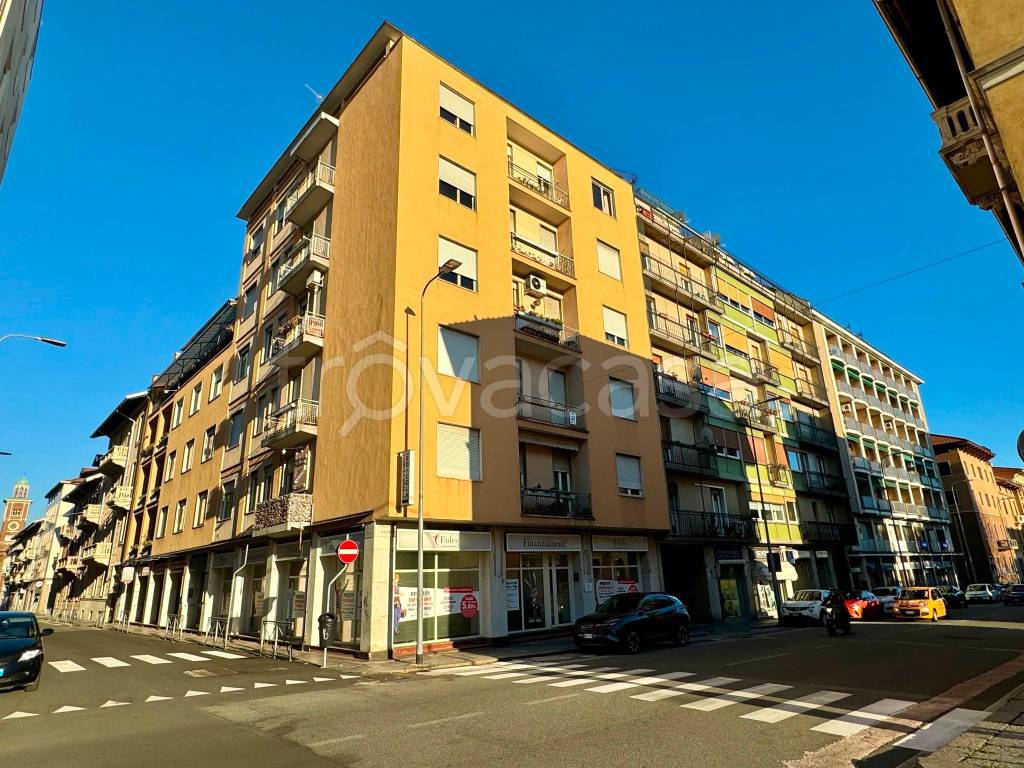 Appartamento in vendita a Biella via Zara, 2
