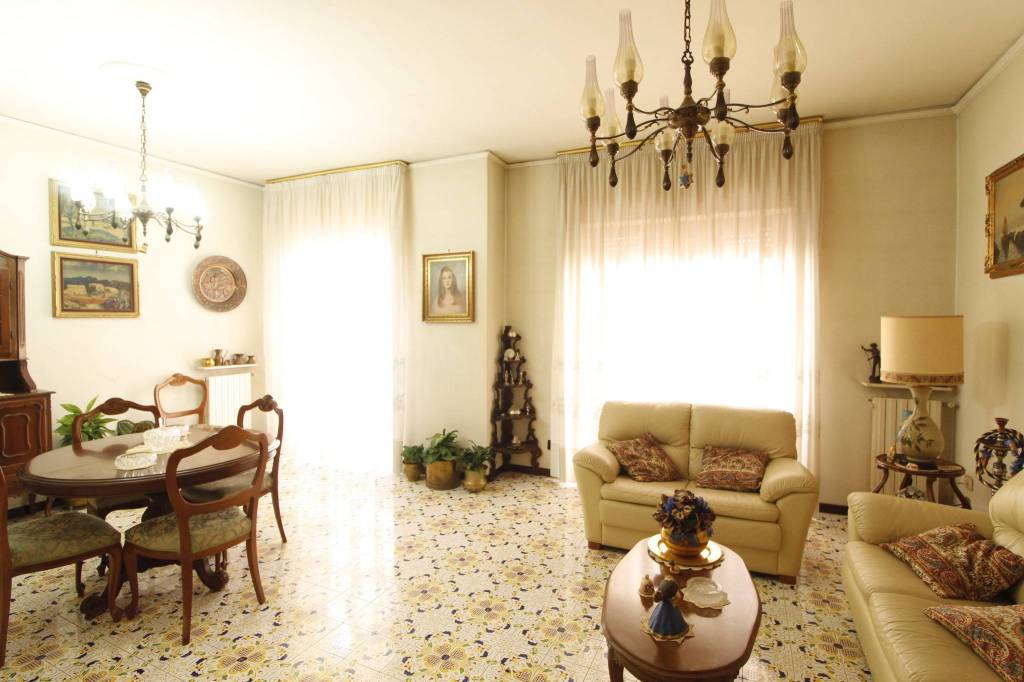 Appartamento in vendita a Portici via Malta, 3