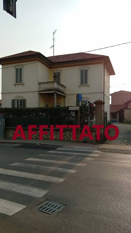 Appartamento in affitto a Cornate d'Adda via Dante Alighieri, 2