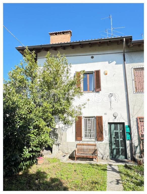Appartamento in vendita a Pessano con Bornago via Cascina Valera, 30