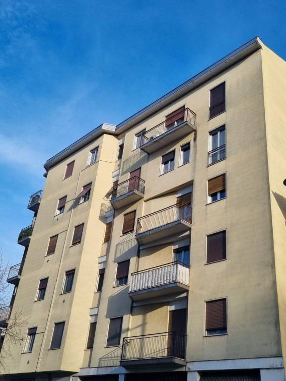 Appartamento in vendita a Legnano via Pontida, 8