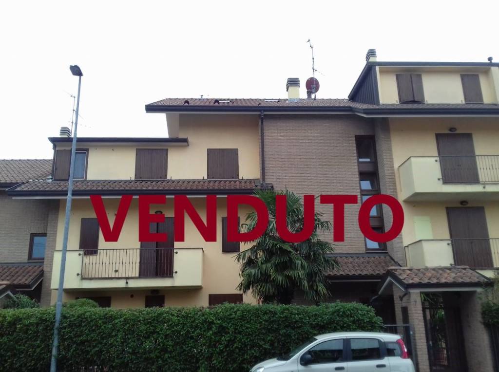 Appartamento in vendita a Roncello via Antonio Meucci, 5