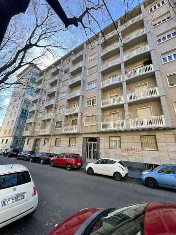 Appartamento in vendita a Torino via Giovan Battista Pergolesi, 6
