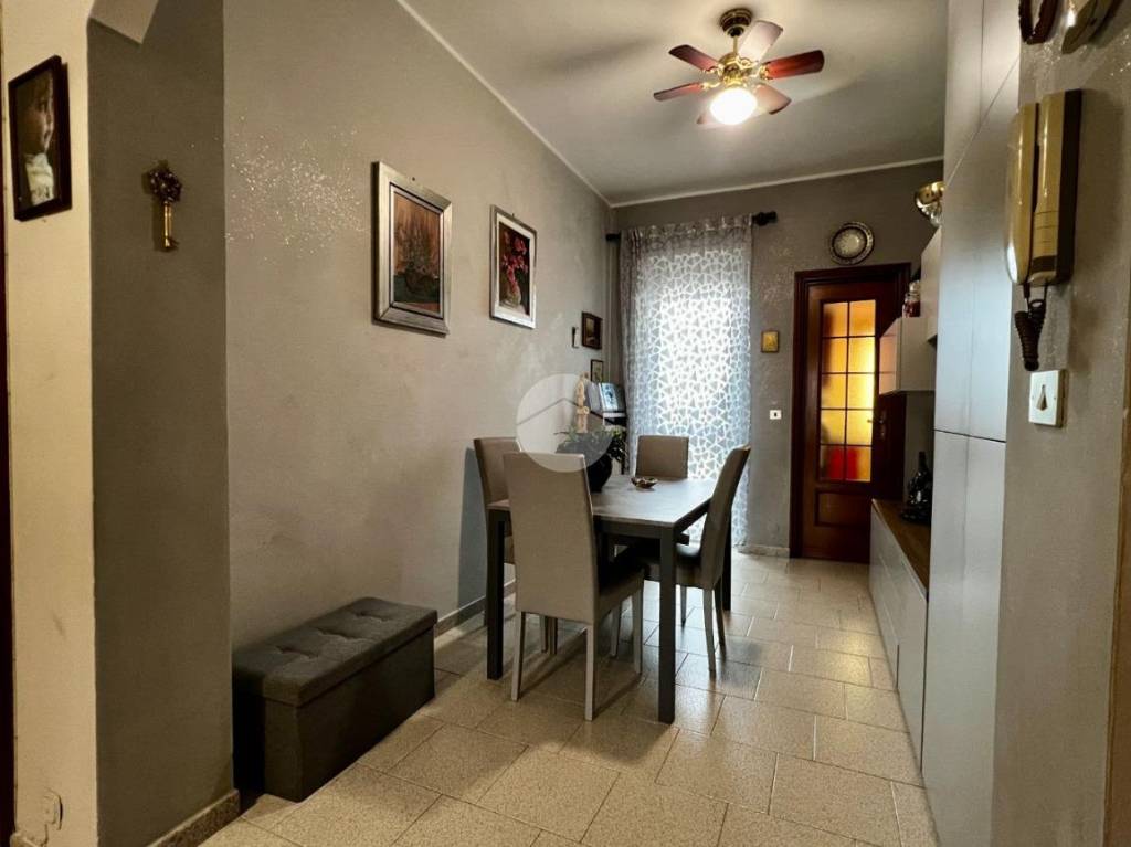 Appartamento in vendita a Moncalieri via Cavour