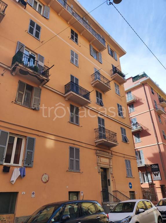Appartamento in vendita a Genova via Marcello Staglieno, 4