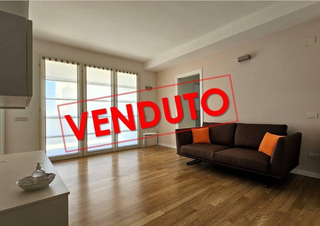 Appartamento in vendita a Cernusco sul Naviglio via Nilde Iotti, 16