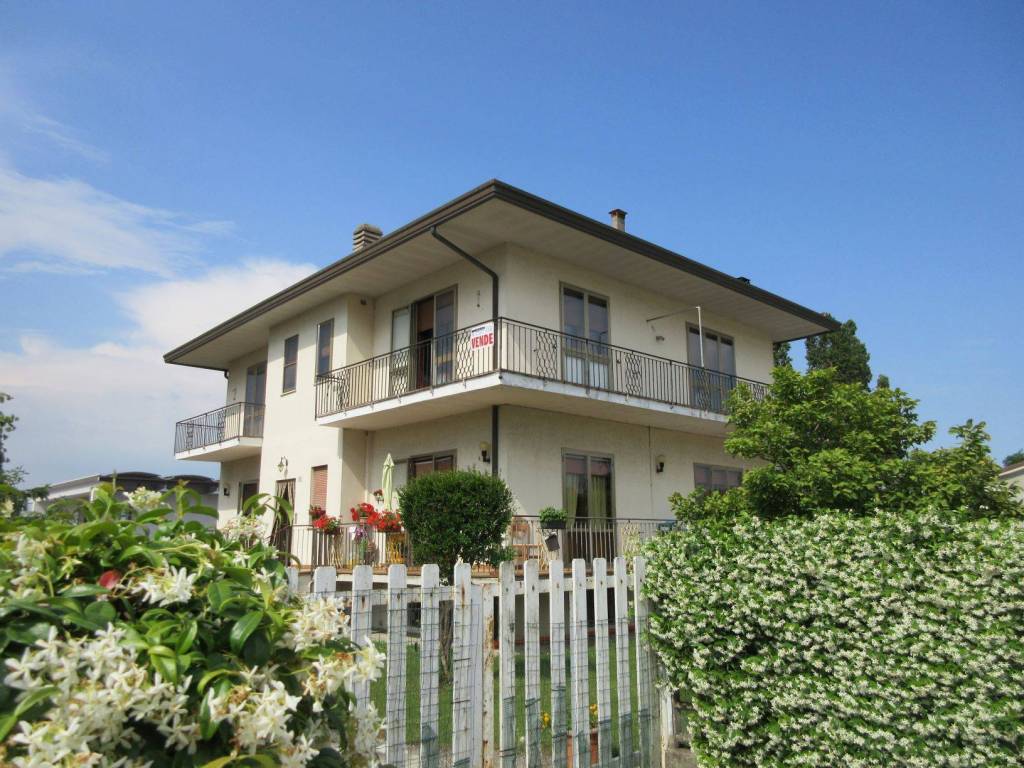 Appartamento in vendita a Rosolina via Venezia, 104