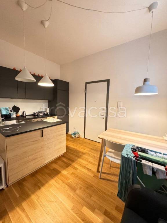 Appartamento in affitto a Milano via Lodovico Muratori, 46