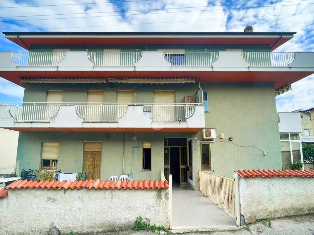 Appartamento in vendita a Silvi via s. Francesco, 23