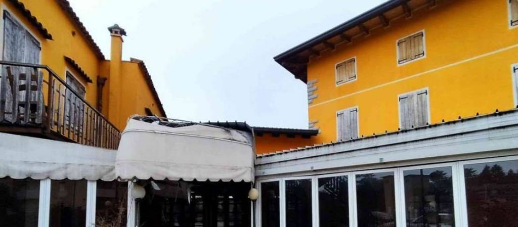 Negozio in vendita a Cervignano del Friuli via Chiozza