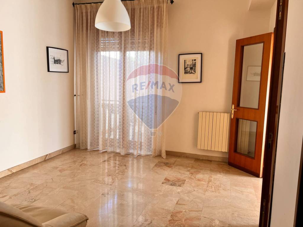 Appartamento in affitto a Paternò via vittorio emanuele, 363