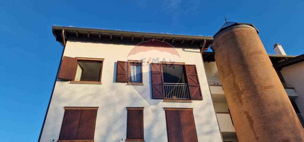 Appartamento in vendita a Gallarate via Rongione, 31