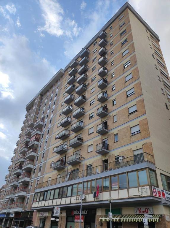 Appartamento in vendita a Latina via Eroi del Lavoro,17