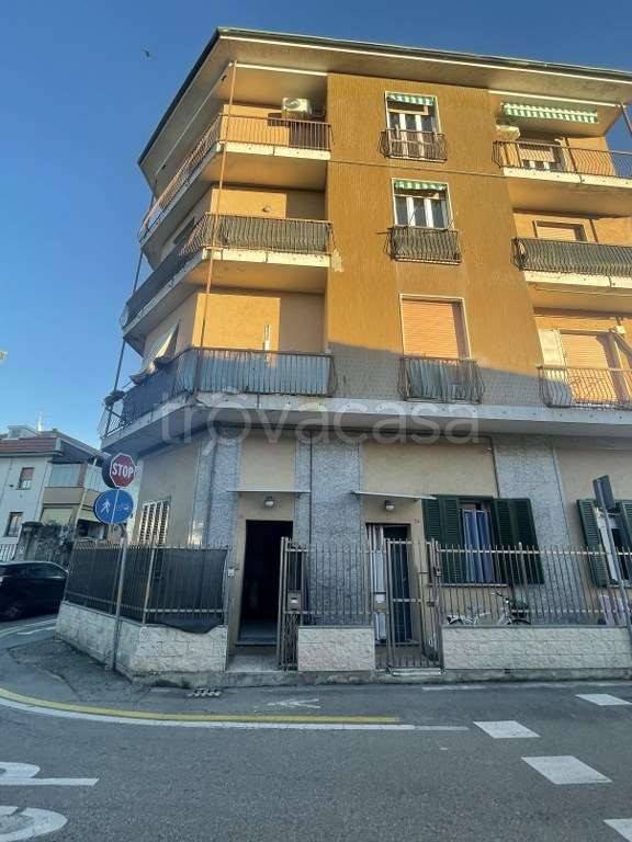 Appartamento in vendita a Limbiate via Gorizia