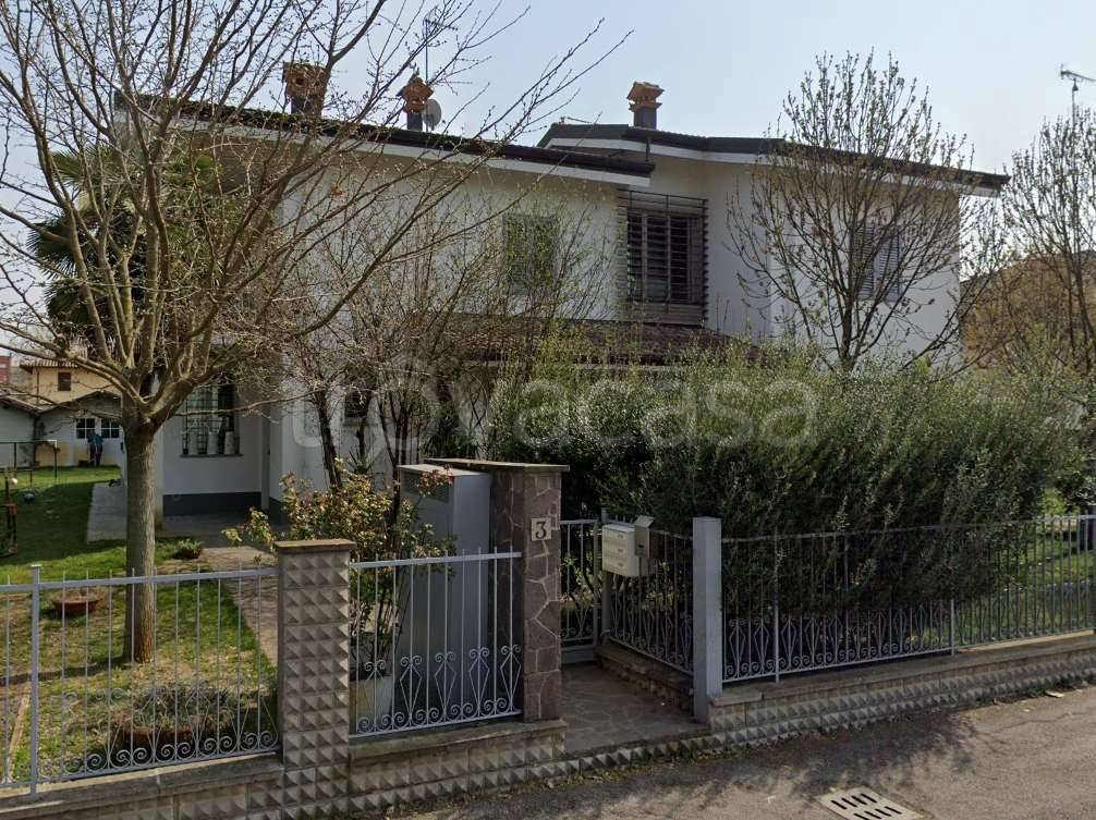 Villa in vendita a Granarolo dell'Emilia via Luigi Neri, 3