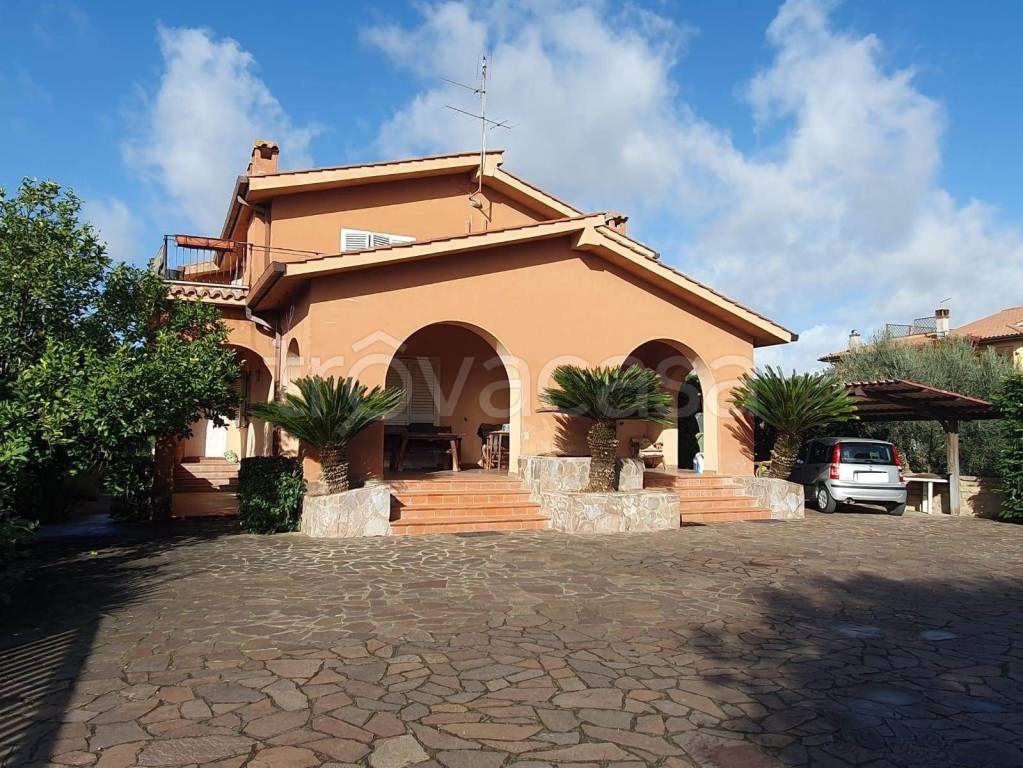 Villa in vendita a Fiano Romano