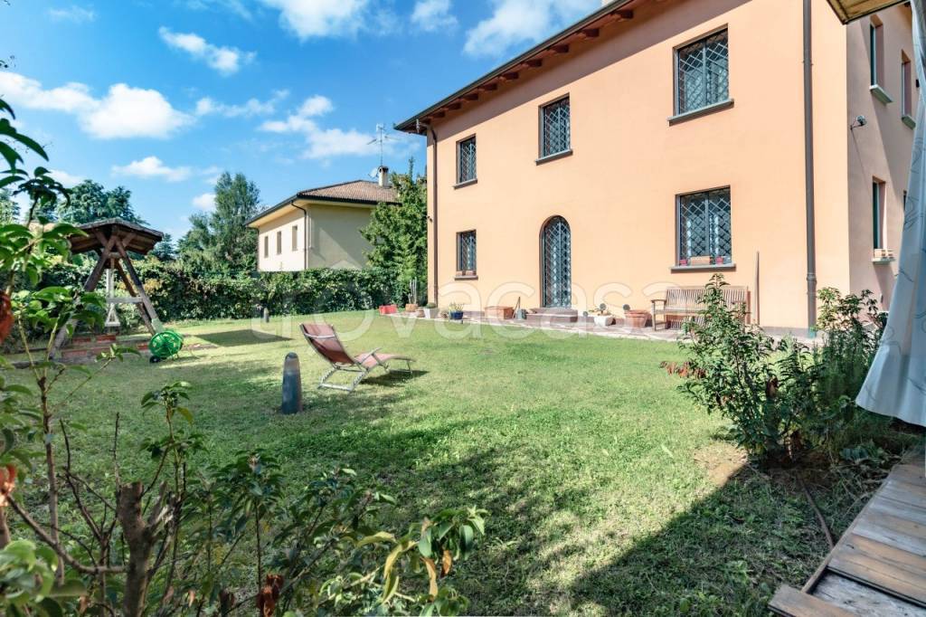 Villa in vendita a San Lazzaro di Savena via jussi 118