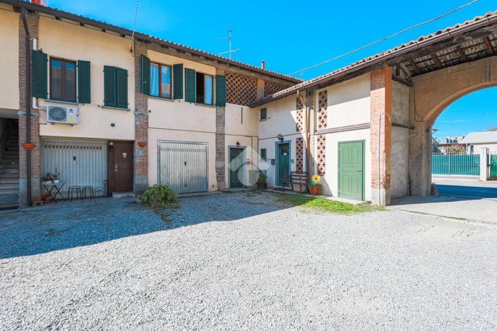 Appartamento in vendita a Verano Brianza via Comasina, 89