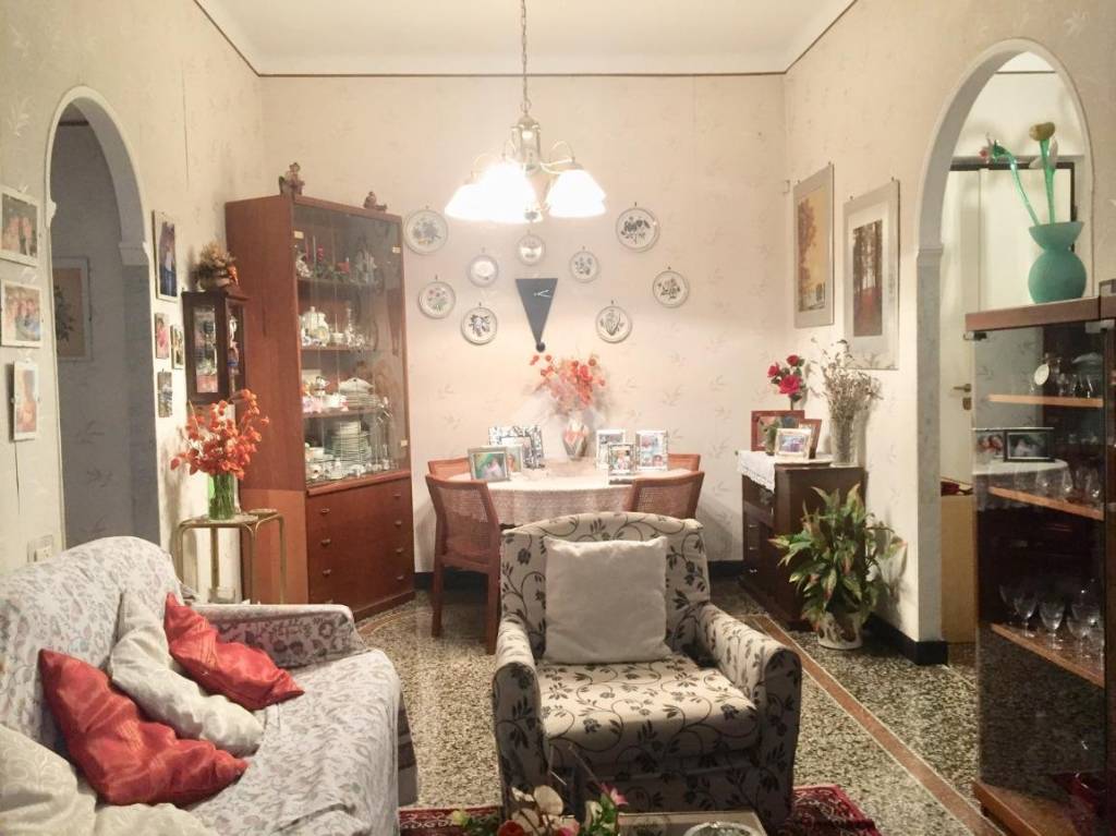 Appartamento in vendita a Genova via Armenia, 1