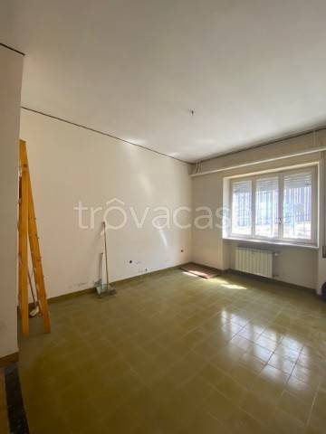 Appartamento in vendita a Roma via della Farnesina, 236