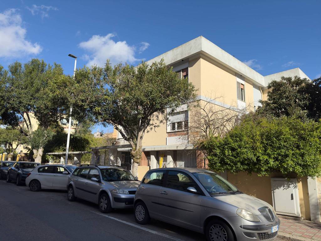Villa Bifamiliare in vendita a Cagliari via Giovanni Boccaccio, 5