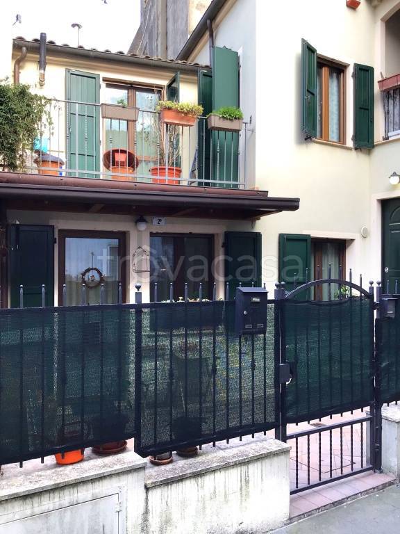 Casa Indipendente in vendita a Morciano di Romagna via della Misericordia