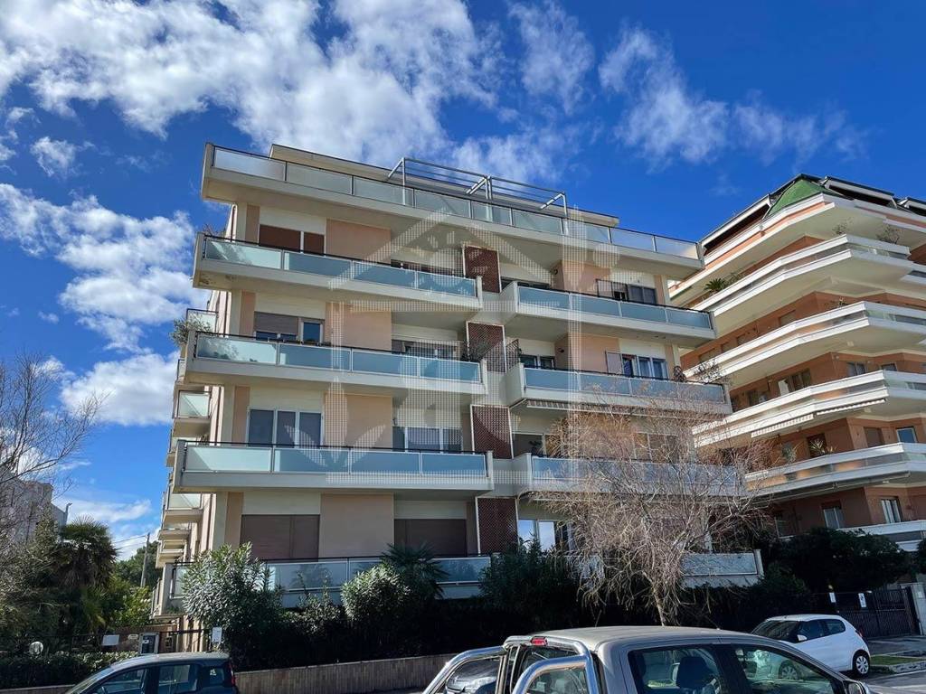 Appartamento in vendita a Pescara viale della Riviera