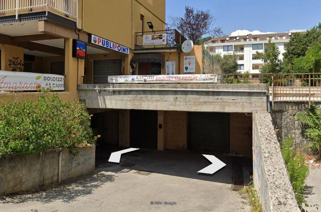 Garage in affitto a Potenza via Alassio, 24