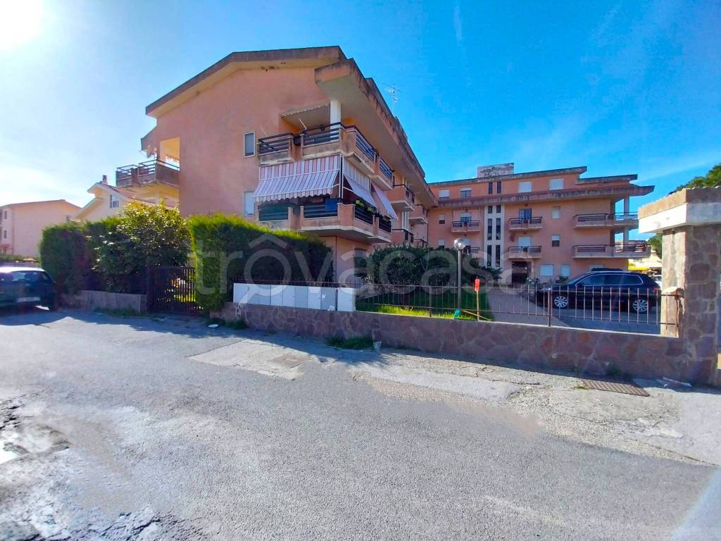 Appartamento in vendita a Belvedere Marittimo via Gioacchino Greco