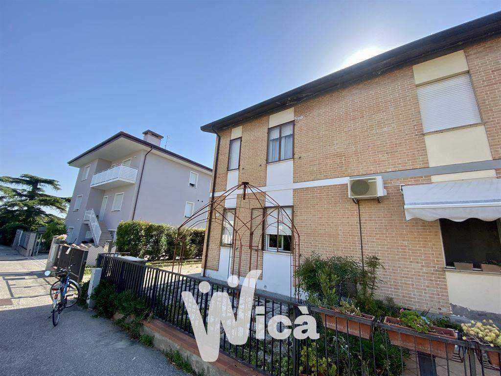 Casa Indipendente in vendita a Cesena via giuseppe pistocchi, 78