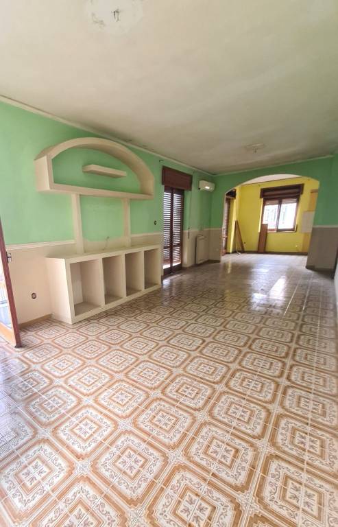 Appartamento in vendita a Somma Vesuviana via Aldo Moro