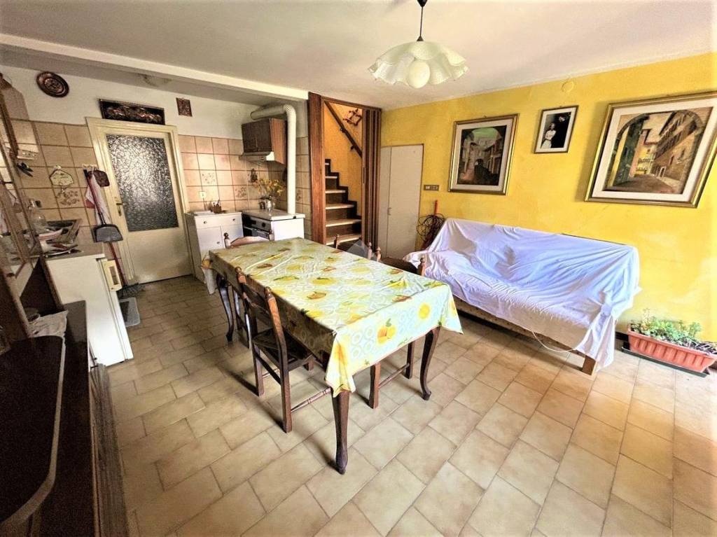 Appartamento in vendita a Pisogne via Mercanti, 8