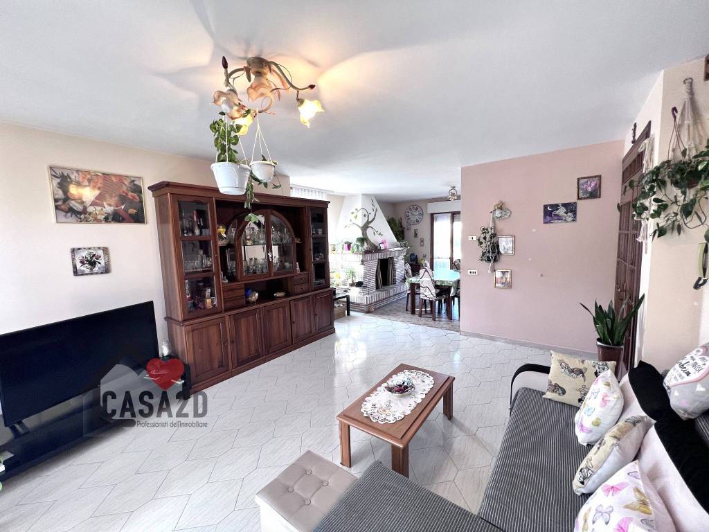 Villa a Schiera in vendita a Cesena via Ravennate, 6985