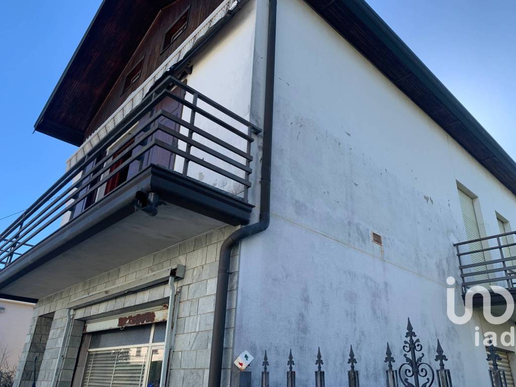 Villa Bifamiliare in vendita a Lentate sul Seveso via isonzo, 16
