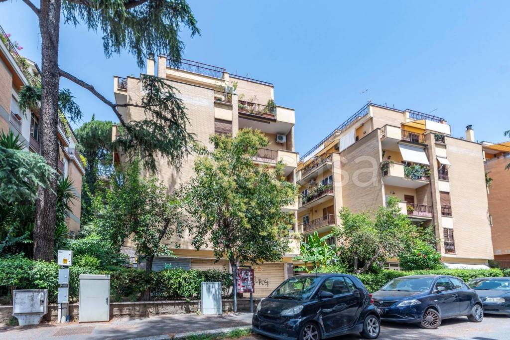 Appartamento in vendita a Roma via Farfa, 20