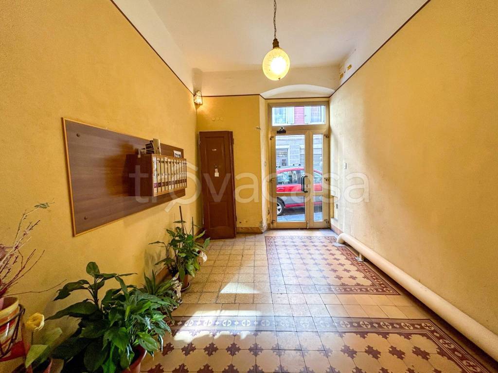 Appartamento in vendita a Trieste via Petronio, 5