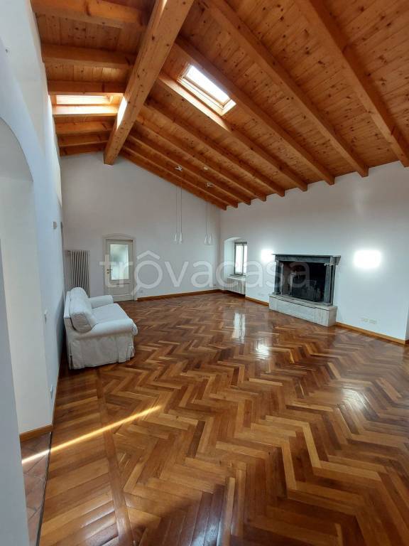 Appartamento in in affitto da privato a Bergamo via San Tomaso, 24