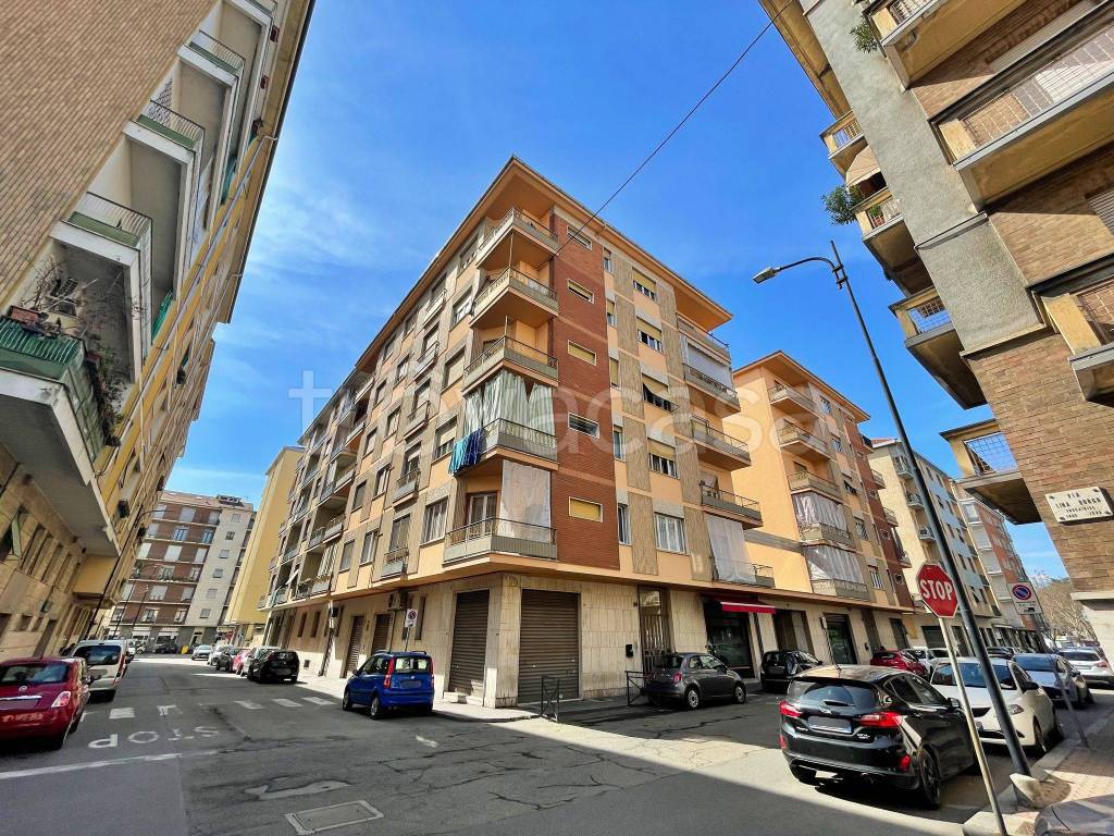 Appartamento in vendita ad Asti via Edoardo Baudoin, 31