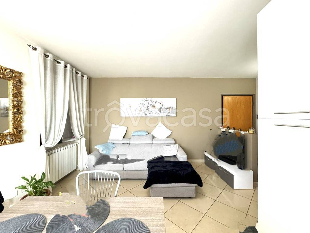 Appartamento in vendita a Lonato del Garda via Regia Antica, 45