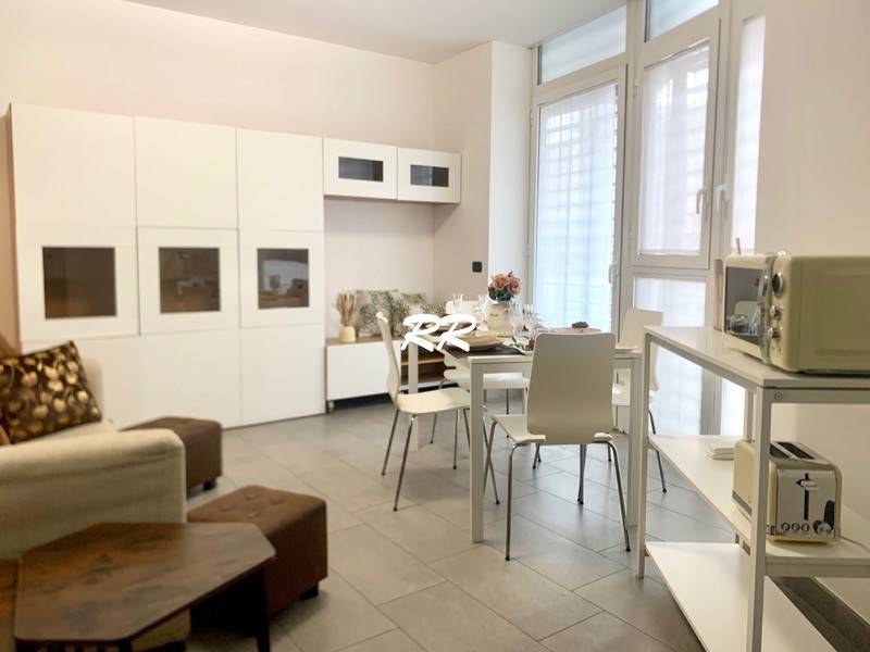 Appartamento in affitto a Milano via Giovanni Antonio Plana, 42