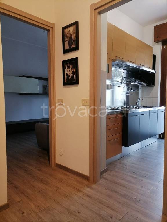 Appartamento in vendita a Besana in Brianza via Giacomo Leopardi